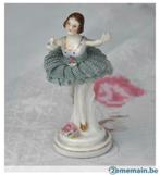 statuette ballerine  en porcelaine et dentelle n°9, Antiquités & Art, Enlèvement ou Envoi