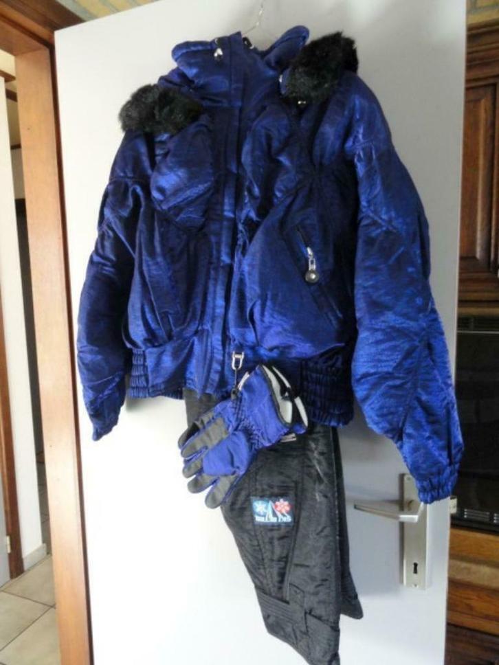 Skipakken vrouw, Sports & Fitness, Ski & Ski de fond, Comme neuf, Vêtements, Enlèvement