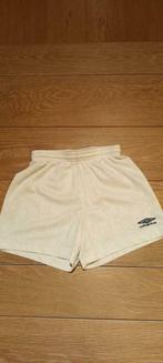 Short blanc foot Umbro  T 134, Umbro, Vêtements de sport ou Maillots de bain, Enlèvement, Utilisé