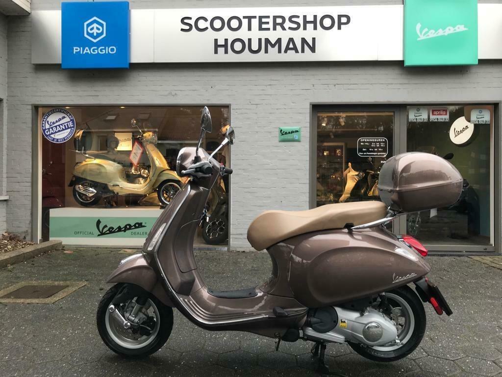 ② VESPA PRIMAVERA 125CC MARRON - 2de Hands (005270) — Scooters | Vespa —  2dehands