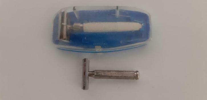 1 vintage scheerapparaat, Verzamelen, Overige Verzamelen, Gebruikt, Ophalen of Verzenden