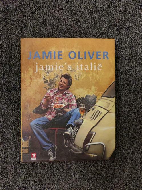 Jamie Oliver jamie's Italië, Boeken, Kookboeken, Zo goed als nieuw, Italië, Ophalen of Verzenden