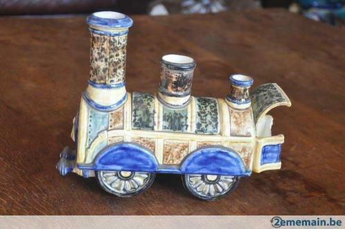 pot a tabac locomotive barbotine wasmuel, Antiquités & Art, Antiquités | Céramique & Poterie, Enlèvement ou Envoi