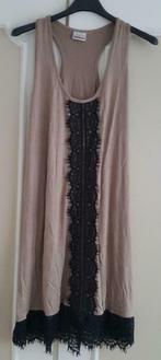 chemise de nuit neuve beige taupe dentelle noir emmanchur US, Vêtements | Femmes, Sous-vêtements & Lingerie, Enlèvement ou Envoi