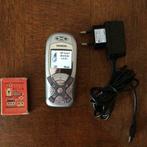 Siemens MC60 petit téléphone portable argenté avec chargeur, Télécoms, Téléphonie mobile | Siemens, Enlèvement ou Envoi, Classique ou Candybar