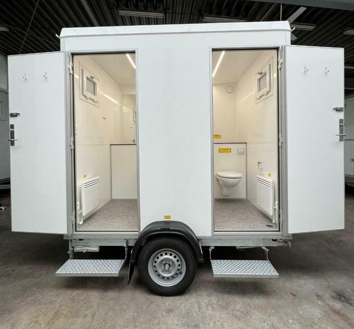 Diverse Wc wagen Toiletwagen nieuw te koop uit voorraad, Hobby en Vrije tijd, Feestartikelen | Verhuur, Nieuw, Ophalen