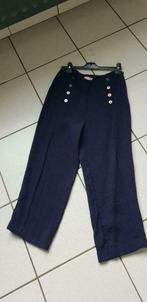 Pantalon dame, Trois-quarts, Taille 38/40 (M), Bleu, Porté