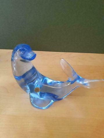 val-saint-lambert kristallen zeehond beschikbaar voor biedingen