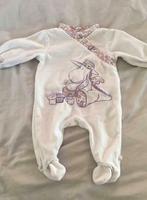 NOUKIES pijama fille 1 mois TB état, Enfants & Bébés, Vêtements de bébé | Taille 50, Comme neuf, Fille, Vêtements de nuit ou Sous-vêtements