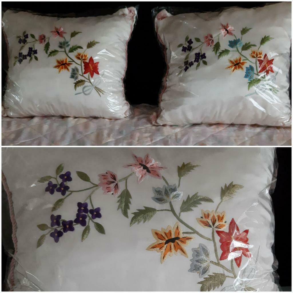 À vendre de coussin décoratif fait à la main, Maison & Meubles, Accessoires pour la Maison | Coussins, Enlèvement, Comme neuf