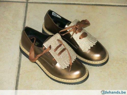 Mooie lage schoenen voor meisje, maat 33, NIEUW, Enfants & Bébés, Vêtements enfant | Chaussures & Chaussettes, Neuf, Chaussures