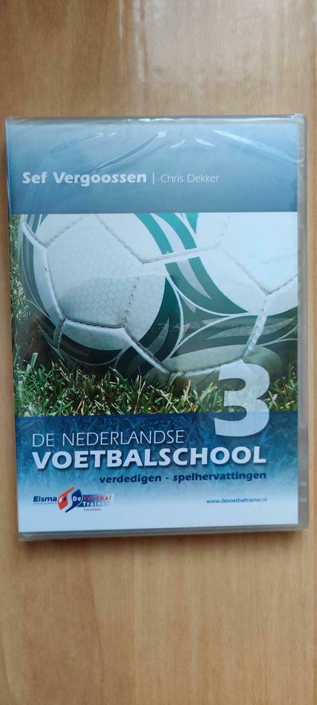 L'école de football néerlandaise, CD & DVD, DVD | Sport & Fitness, Neuf, dans son emballage, Cours ou Instructions, Football, À partir de 16 ans