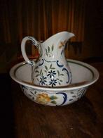 plat et carafe poterie céramique décor-MEILLONNAS set lampet, Antiquités & Art, Enlèvement ou Envoi