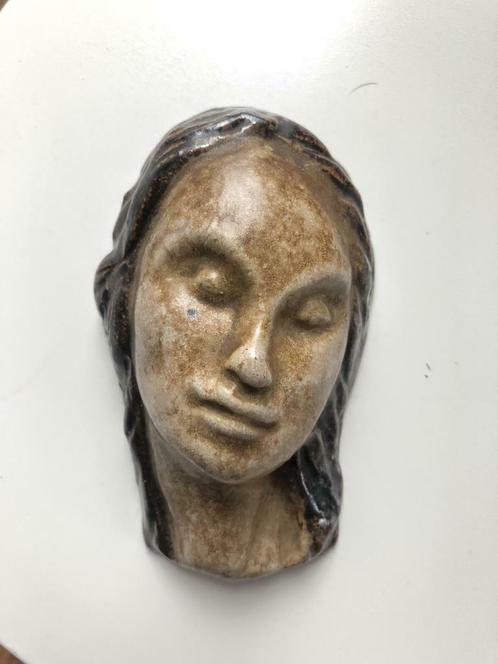 Marie zandsteen gezicht ondertekend Armogres, Antiek en Kunst, Antiek | Religieuze voorwerpen