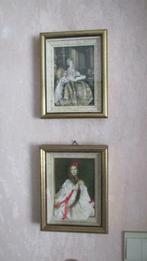Twee vintage foto kaders met handgemaakte kledij, Ophalen of Verzenden