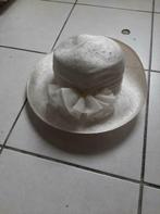 Chapeau  tout nouveau taille 60cm, Vêtements | Femmes, Chapeaux & Casquettes, Comme neuf, Enlèvement, Chapeau