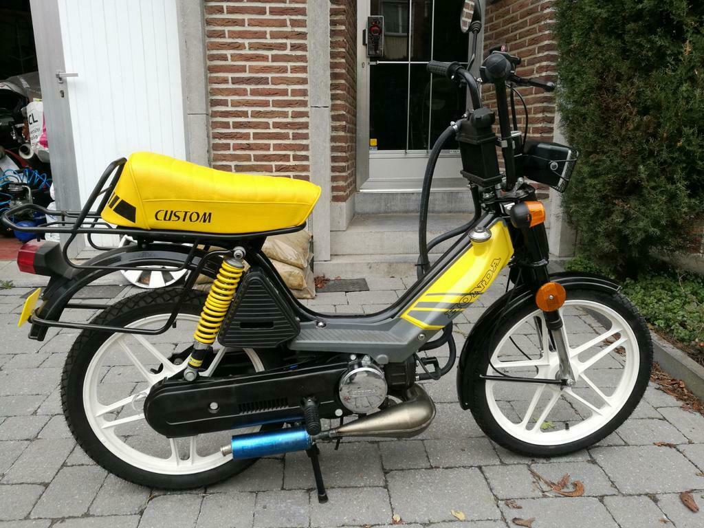 ② Honda Camino '' Custom look '' — Brommers | Honda — 2dehands