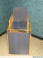 La chaise haute se transforme en chaise et table, Enfants & Bébés, Chaises pour enfants, Comme neuf, Chaise évolutive, Enlèvement ou Envoi