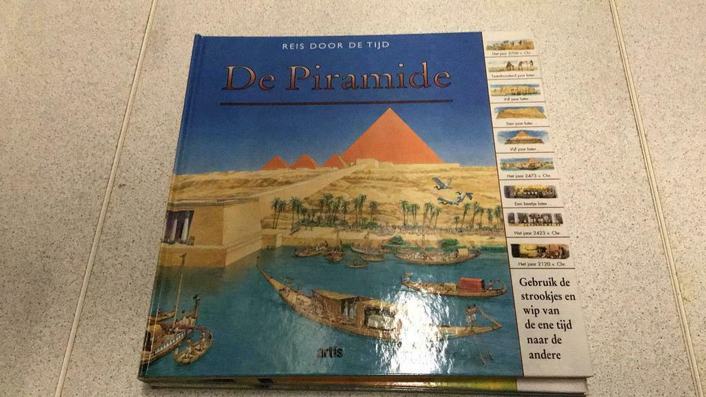 Artis un voyage dans le temps(z K3), Enlèvement ou Envoi, Comme neuf, Artis, Livre d'images