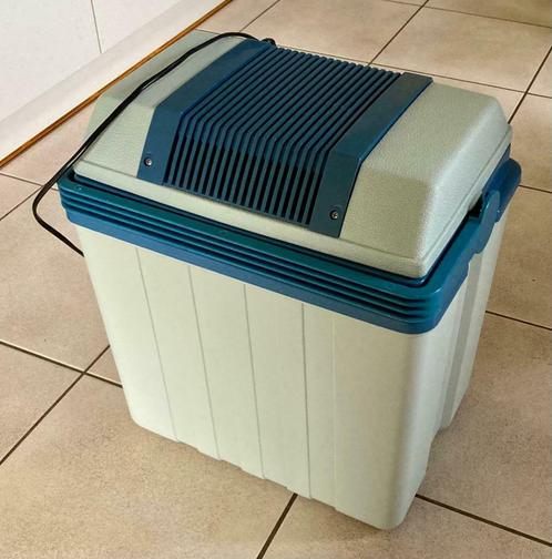 Wrok Zakje Incubus ② elektrische zelfkoelende koelbox met 12V auto adapter — Koelboxen —  2dehands
