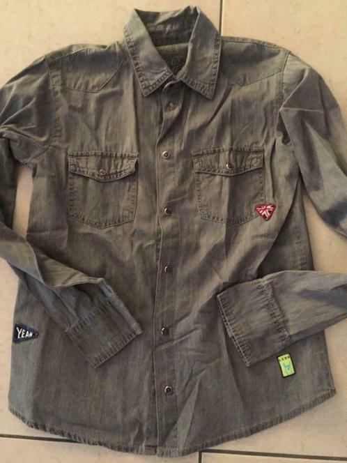 Het gezelschap van kleintjes shirt - maat 12 jaar 152, Kinderen en Baby's, Kinderkleding | Maat 152, Zo goed als nieuw, Jongen