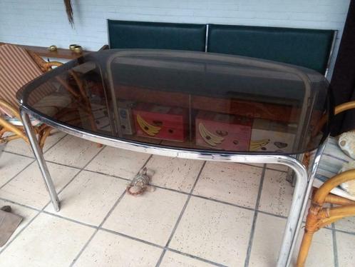 Design ovale tafel jaren '70 met fumé glazen blad, Antiek en Kunst, Antiek | Meubels | Tafels, Ophalen