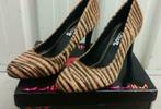 676 * FLAIR - prachtige pumps met zebraprint (p 38), Kleding | Dames, Nieuw, Pumps, Verzenden, Overige kleuren