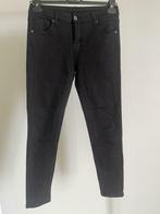 Zwarte jeans met strikje & ritsje onderaan, Kleding | Dames, Spijkerbroeken en Jeans, ANDERE, Verzenden, Zwart, Zo goed als nieuw
