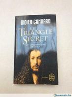 Livre le triangle secret tome 2, Livres, Utilisé, Enlèvement ou Envoi