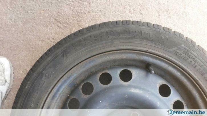 2 pneus hiver sur jante semperit sportgrip 185 55 15 - 86h, Autos : Pièces & Accessoires, Pneus & Jantes, Pneu(s), Pneus hiver