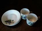 koffietassen met viooltjes van limoges, Ophalen