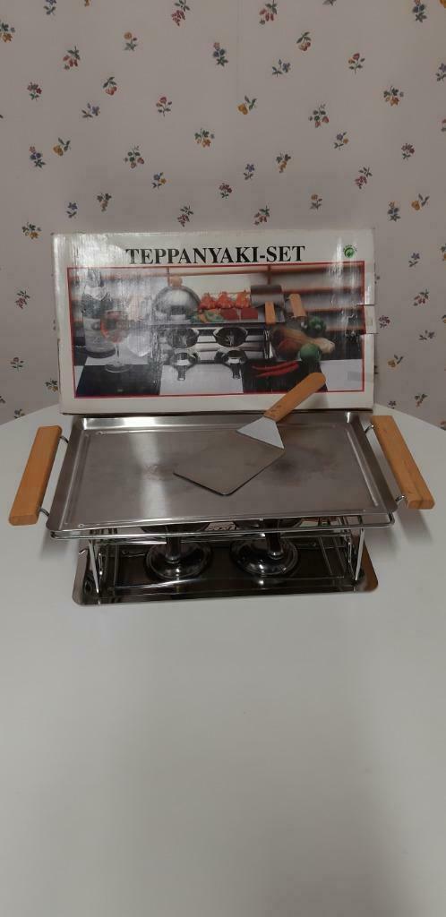 Teppanyaki-set vintage (niet elektrisch), Huis en Inrichting, Keuken | Servies, Zo goed als nieuw, Overige typen, Overige stijlen