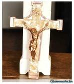crucifix cuivre rouge et imitation nacre, Ophalen of Verzenden