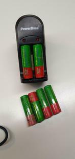 Oplader herlaadbare batterijen, Ophalen of Verzenden