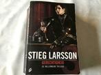 Stieg Larsson - gerechtigheid - de millennium trilogie, Boeken, Gelezen, Ophalen of Verzenden