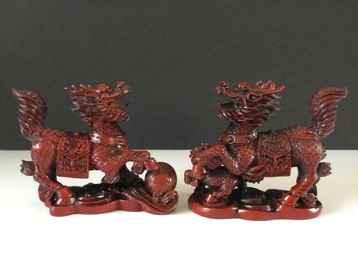 Tempelleeuwen met bal en welpje, Antiquités & Art, Curiosités & Brocante, Enlèvement ou Envoi