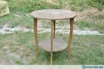 ancienne table d'appoint en bois fruitier