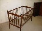 Oud houten kinderbedje, Kinderen en Baby's, Ophalen, Gebruikt