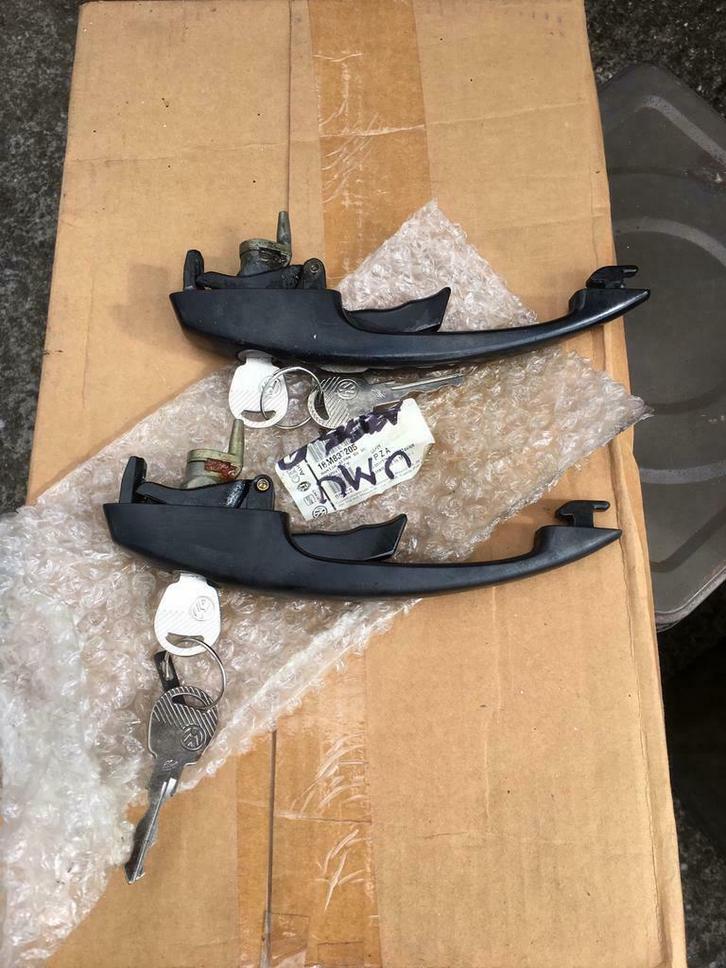 NOS Vw kever zwarte spiegels, deurklinken en sierlijsten set, Auto-onderdelen, Spiegels, Oldtimer onderdelen, Volkswagen, Nieuw