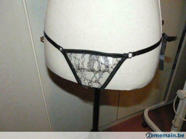 ART 18 : String original ;, Vêtements | Femmes, Vêtements Femmes Autre, Neuf, Enlèvement ou Envoi