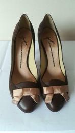 645B* VICINI by GIUSEPPE ZANOTTI volledig leer (40), Kleding | Dames, Pumps, Vicini, Bruin, Verzenden