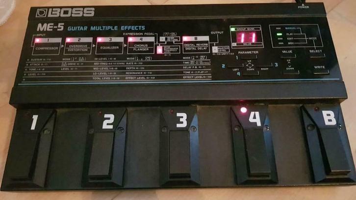 BOSS ME-5 multi-effets vintage pour guitare électrique, Muziek en Instrumenten, Effecten, Gebruikt, Chorus, Delay of Echo, Distortion, Overdrive of Fuzz