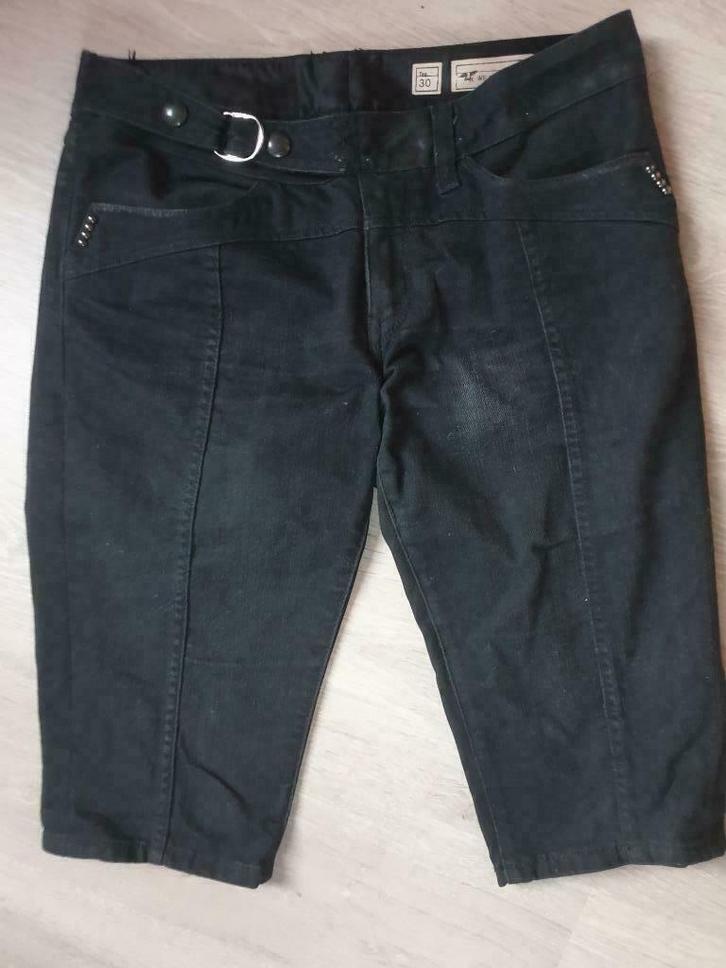 cropped broek We zijn replay W31 L zwarte jeans, Kleding | Dames, Broeken en Pantalons, Zo goed als nieuw, Maat 42/44 (L), Zwart