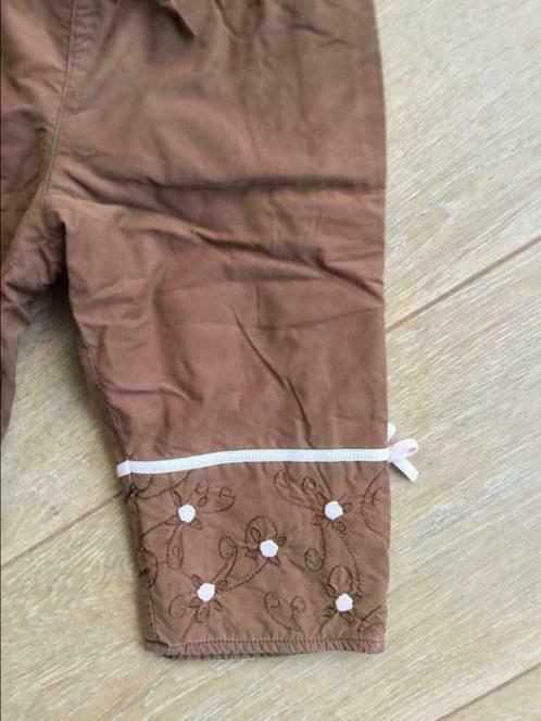 Pantalon doublé marron avec roses roses taille80, Enfants & Bébés, Vêtements de bébé | Taille 80, Comme neuf, Fille, Pantalon