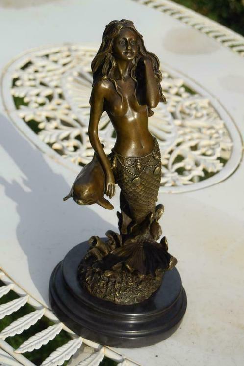 La sirène et son dauphin en bronze signé sur socle en marbre, Antiquités & Art, Antiquités | Bronze & Cuivre, Bronze, Enlèvement ou Envoi