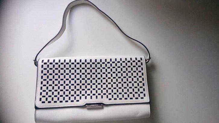 Pochette blanche Fiorelli, Handtassen en Accessoires, Tassen | Damestassen, Nieuw, Overige kleuren, Ophalen of Verzenden