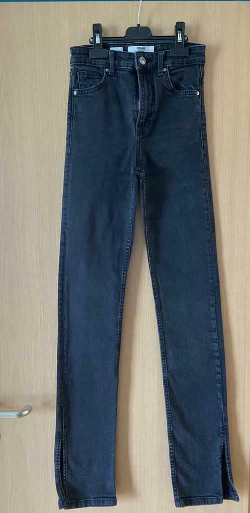 Jeans Skinny noir délavé BERSHKA - Taille 34, Vêtements | Femmes, Jeans, Porté, W27 (confection 34) ou plus petit, Noir