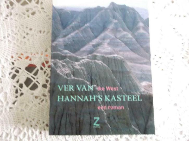 Ver van Hannah's Kasteel, Boeken, Romans, Zo goed als nieuw, Nederland, Ophalen of Verzenden