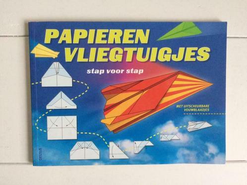livre d'avions en papier plier des feuilles, Livres, Loisirs & Temps libre, Neuf, Scrapbooking et Bricolage, Convient aux enfants