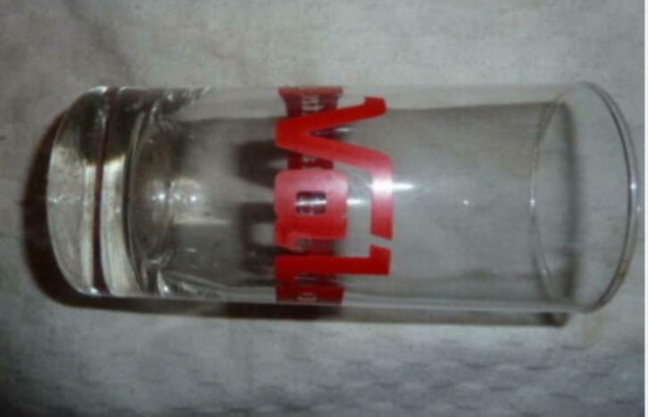 #A limonade glas VAL Orange Aktola Citron ' rood ' Haacht, Verzamelen, Glas en Drinkglazen, Nieuw, Frisdrankglas, Ophalen of Verzenden